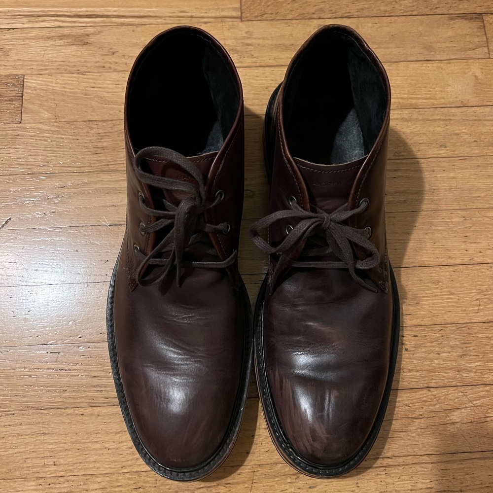 Andrew Marc Leather Chukka Boots!